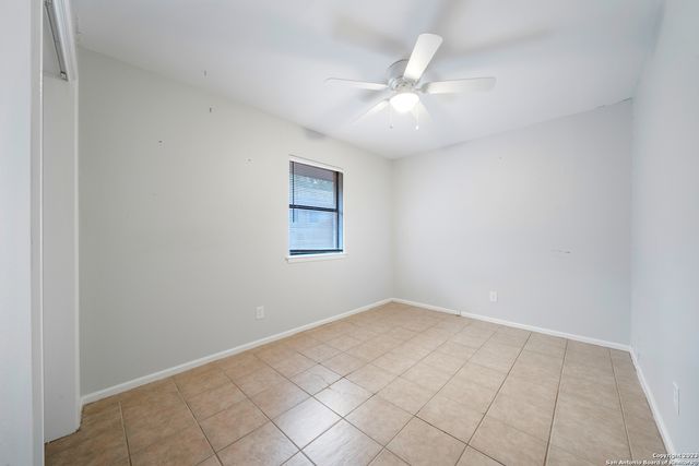 940 HAYSELTON AVE, New Braunfels, TX 78130