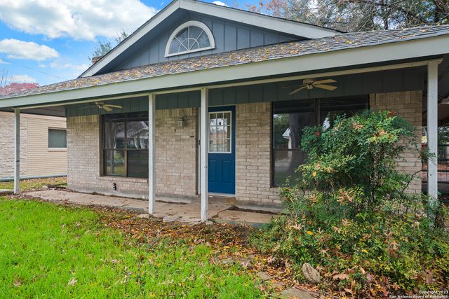 940 HAYSELTON AVE, New Braunfels, TX 78130