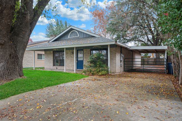 940 HAYSELTON AVE, New Braunfels, TX 78130