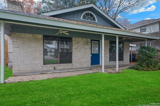 940 HAYSELTON AVE, New Braunfels, TX 78130