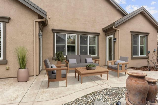 2144 Penstone Loop, Roseville, CA 95747