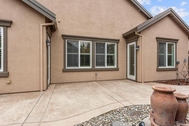 2144 Penstone Loop, Roseville, CA 95747