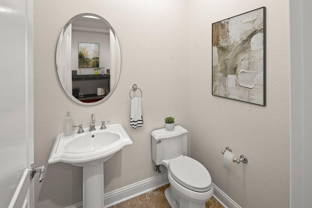 2144 Penstone Loop, Roseville, CA 95747