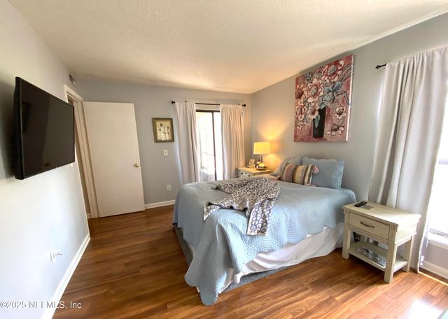 10200 BELLE RIVE Boulevard, 101, Jacksonville, FL 32256