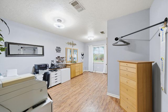 1814 Crooked Creek Lane, Pearland, TX 77581
