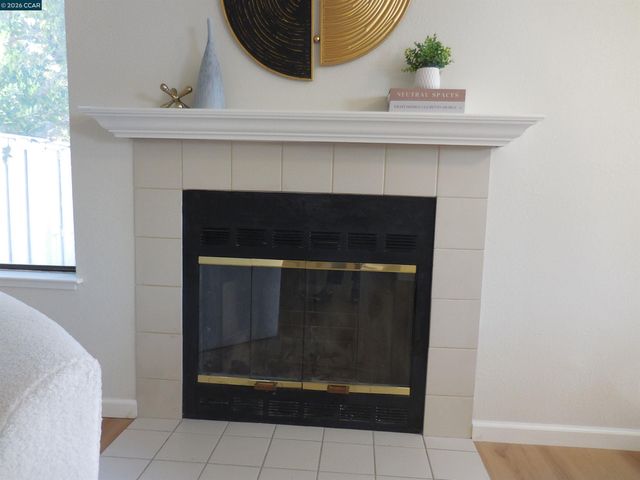 301 Delmonte Way END UNIT, Pinole, CA 94564