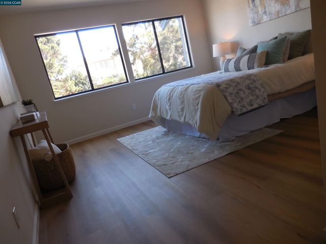 301 Delmonte Way END UNIT, Pinole, CA 94564