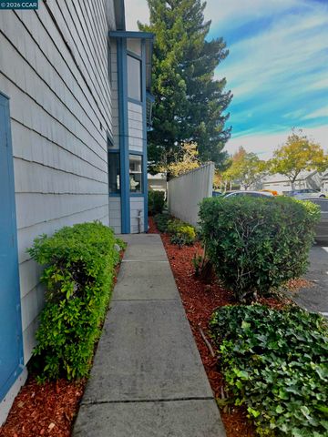 301 Delmonte Way END UNIT, Pinole, CA 94564