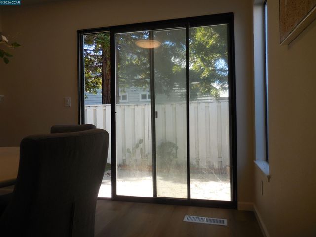 301 Delmonte Way END UNIT, Pinole, CA 94564