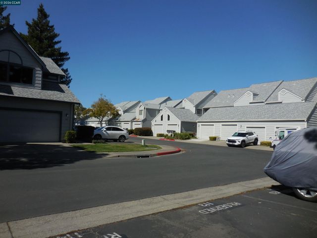 301 Delmonte Way END UNIT, Pinole, CA 94564