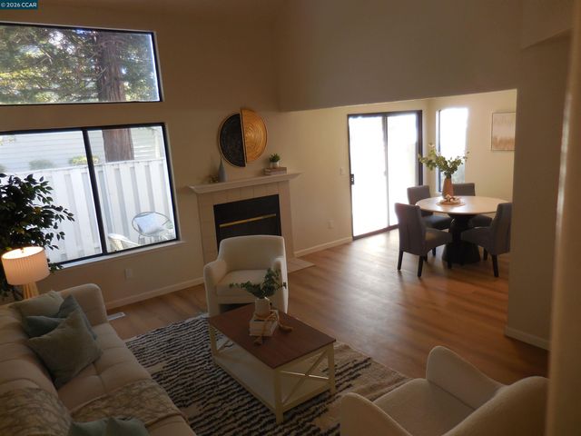301 Delmonte Way END UNIT, Pinole, CA 94564