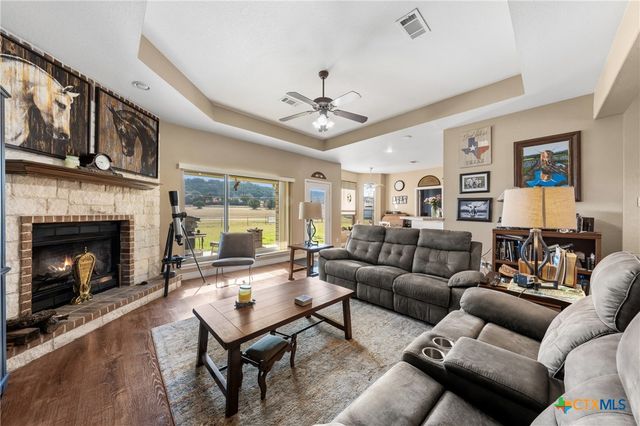 10223 Southshore Drive, Salado, TX 76571