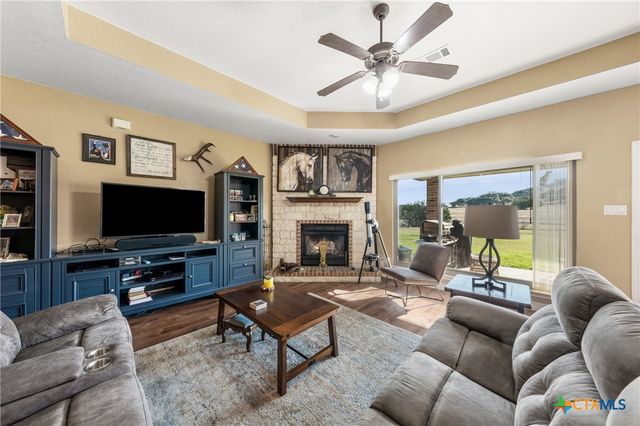 10223 Southshore Drive, Salado, TX 76571