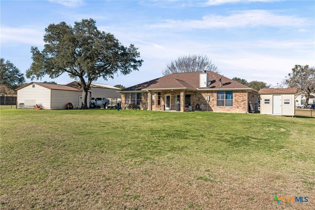 10223 Southshore Drive, Salado, TX 76571