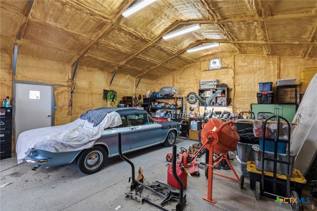 10223 Southshore Drive, Salado, TX 76571