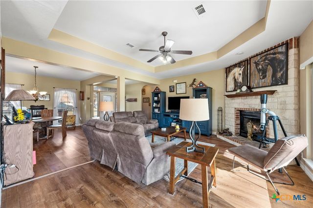 10223 Southshore Drive, Salado, TX 76571