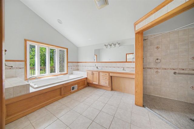 9100 Willis Road, Willis, MI 48191