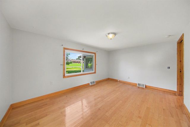 9100 Willis Road, Willis, MI 48191