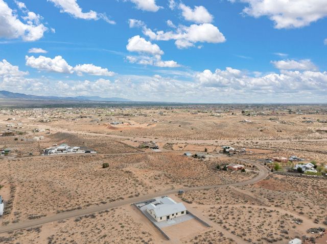 3073 Oculus Loop NE, Rio Rancho, NM 87144