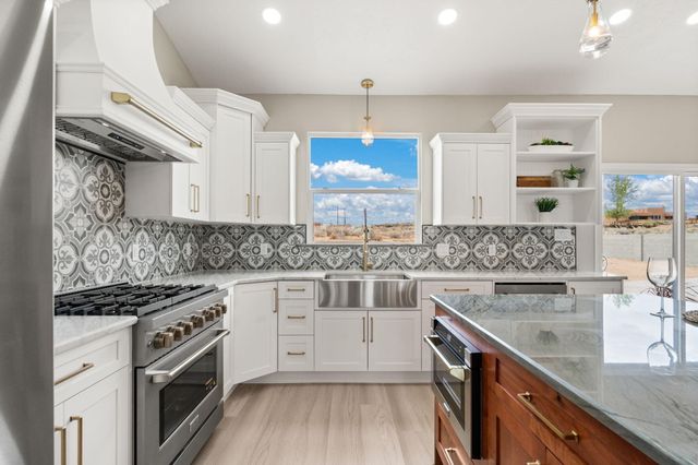 3073 Oculus Loop NE, Rio Rancho, NM 87144