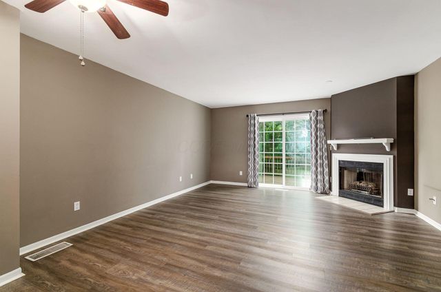 7279 Kirkdale Drive, 27E, Blacklick, OH 43004