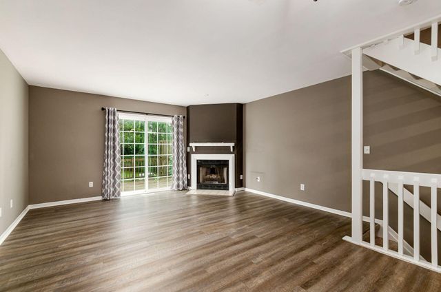 7279 Kirkdale Drive, 27E, Blacklick, OH 43004