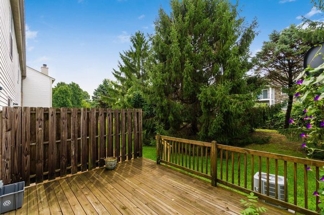7279 Kirkdale Drive, 27E, Blacklick, OH 43004