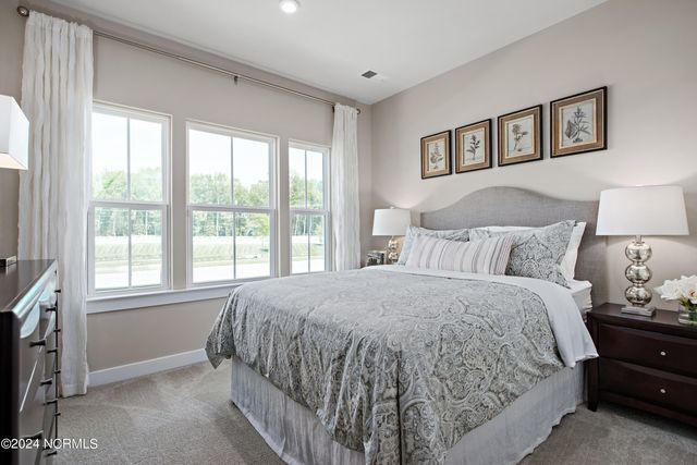 625 Delia Circle, Leland, NC 28451