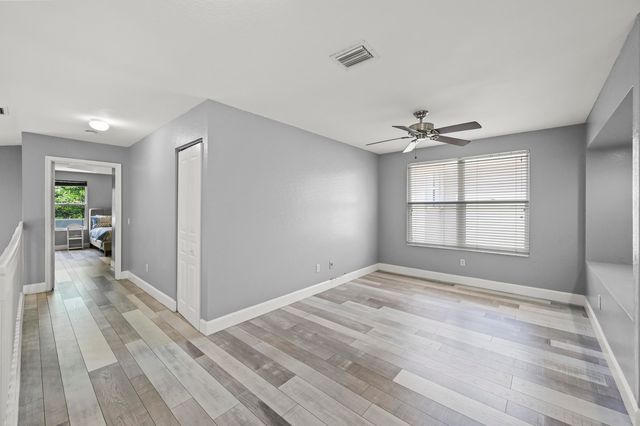 5066 NORTHERN LIGHTS Drive, Greenacres, FL 33463
