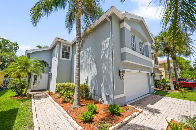 5066 NORTHERN LIGHTS Drive, Greenacres, FL 33463