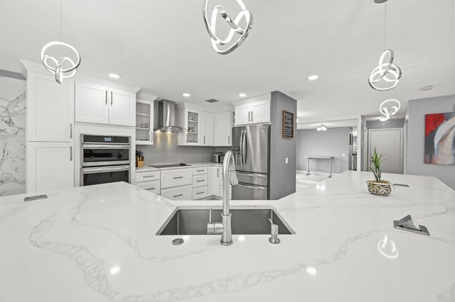5066 NORTHERN LIGHTS Drive, Greenacres, FL 33463