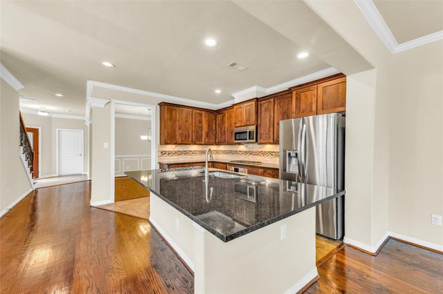 1119 W 26th Street, Houston, TX 77008