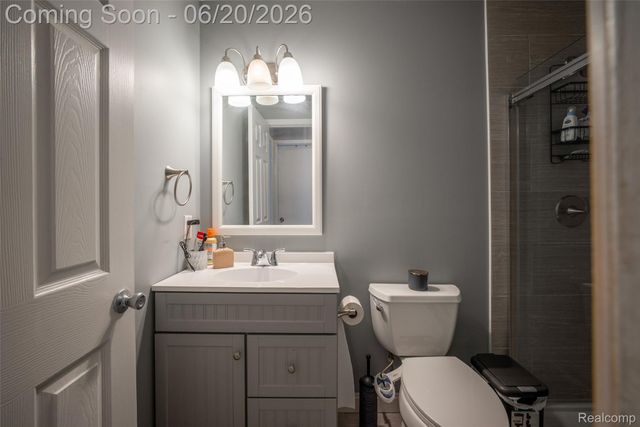 1129 Whittier Drive, Canton Charter Township, MI 48187