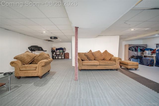 1129 Whittier Drive, Canton Charter Township, MI 48187
