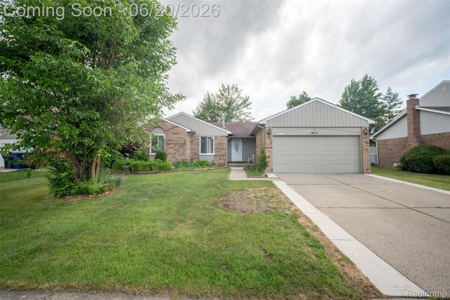 1129 Whittier Drive, Canton Charter Township, MI 48187
