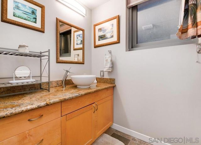 1150 J Street 424, San Diego, CA 92101