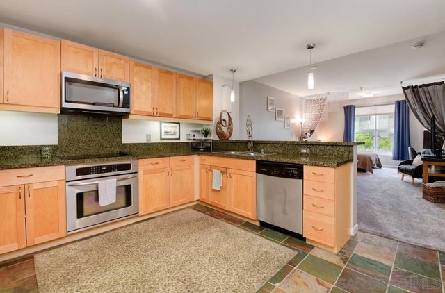 1150 J Street 424, San Diego, CA 92101