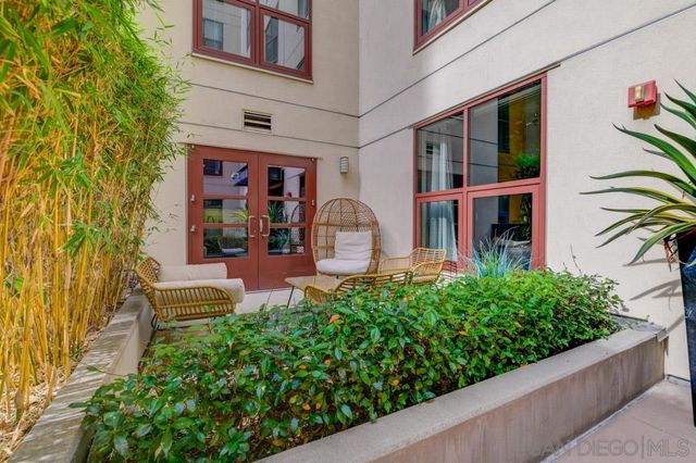 1150 J Street 424, San Diego, CA 92101