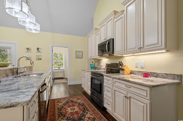 688 Chamberlin Rd., Myrtle Beach, SC 29588