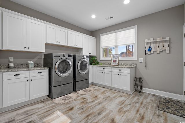 688 Chamberlin Rd., Myrtle Beach, SC 29588