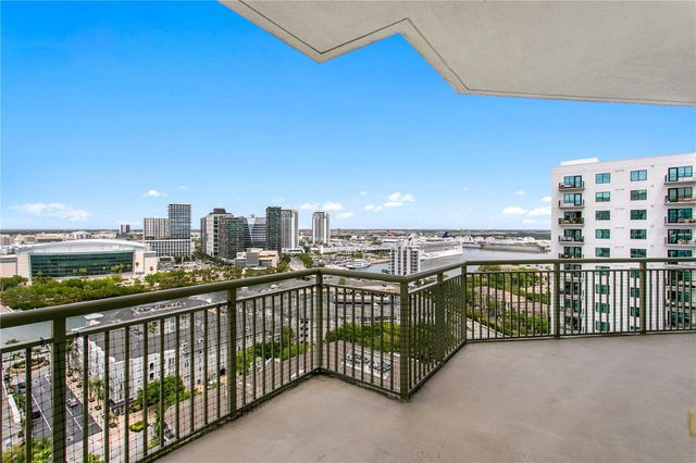 450 KNIGHTS RUN AVENUE 1901, Tampa, FL 33602