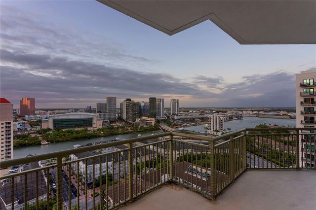 450 KNIGHTS RUN AVENUE 1901, Tampa, FL 33602