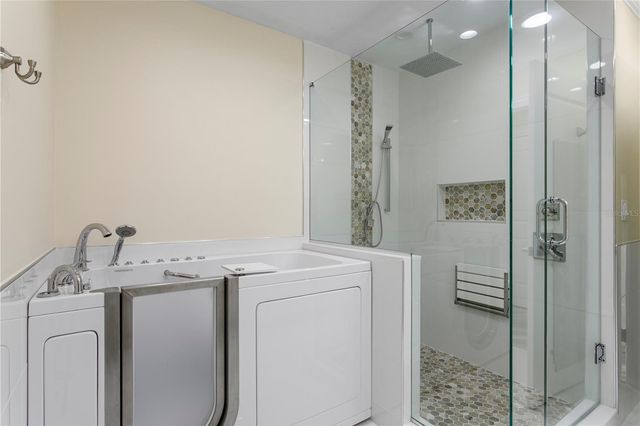 450 KNIGHTS RUN AVENUE 1901, Tampa, FL 33602