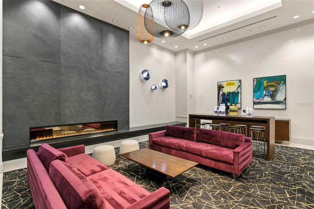 450 KNIGHTS RUN AVENUE 1901, Tampa, FL 33602