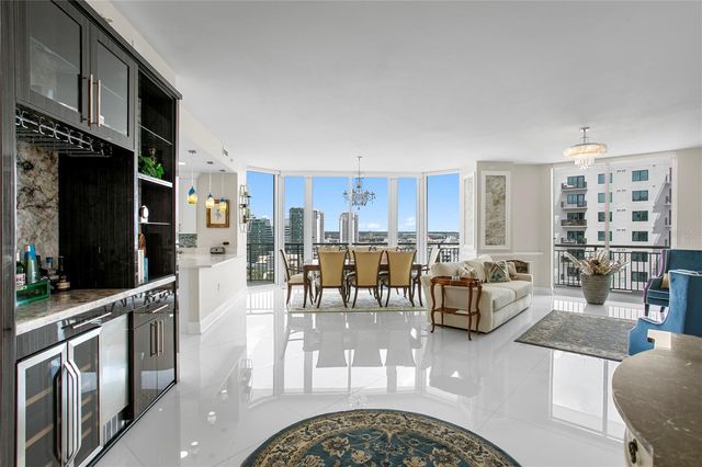 450 KNIGHTS RUN AVENUE 1901, Tampa, FL 33602