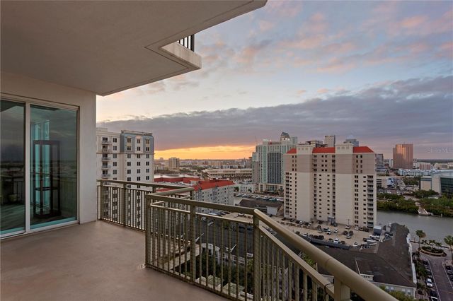 450 KNIGHTS RUN AVENUE 1901, Tampa, FL 33602