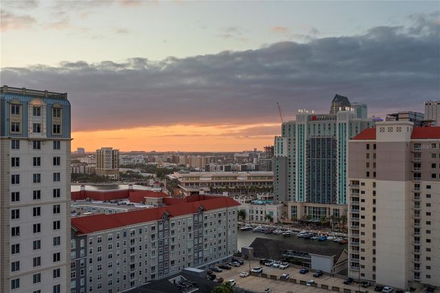 450 KNIGHTS RUN AVENUE 1901, Tampa, FL 33602