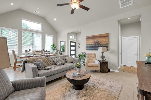 331 N Spotted Fern Drive, Montgomery, TX 77316