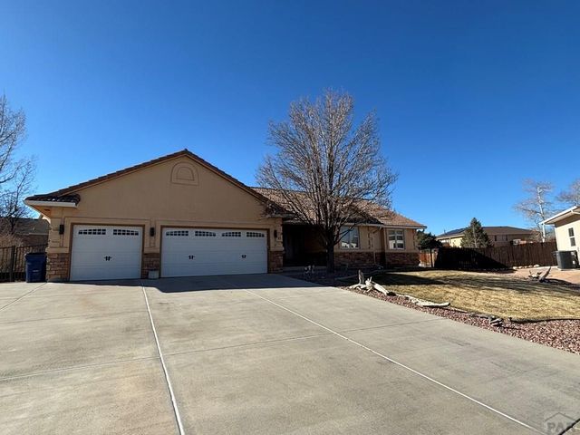 11 Malibu Court, Pueblo, CO 81005