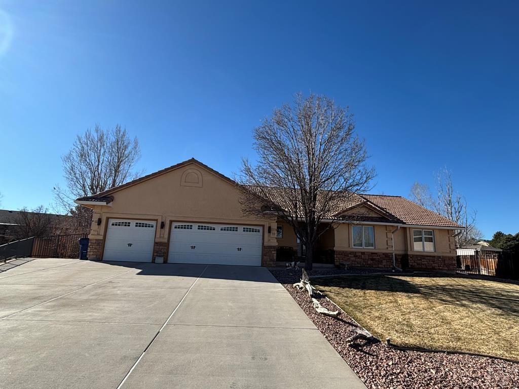 11 Malibu Court, Pueblo, CO 81005